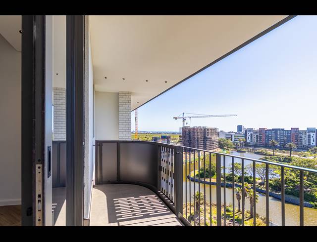 2 BEDROOM APARTMENT FOR SALE IN CENTURY CITY